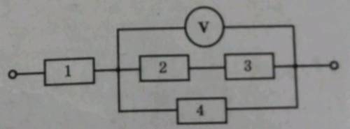 В цепи изображенной на рисунке амперметр показывает силу 2а